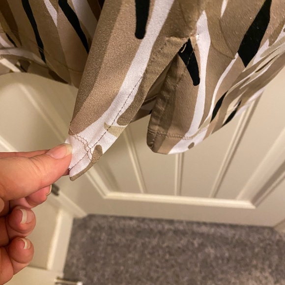 Dana Buchman L Blouse Large Beaded Short Sleeve Top Shirt Lg Stretch - Picture 5 of 8